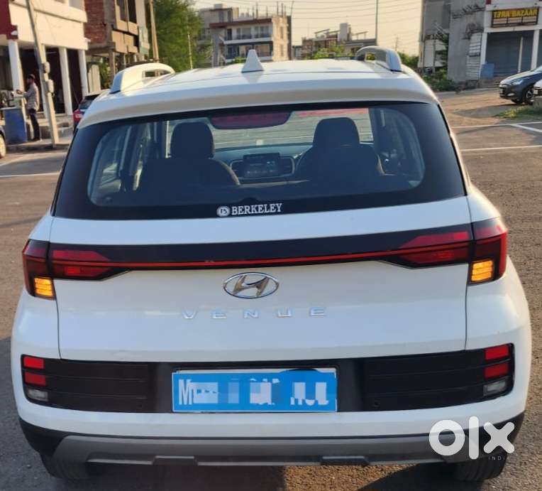 Hyundai Venue Sx, 2022, Petrol