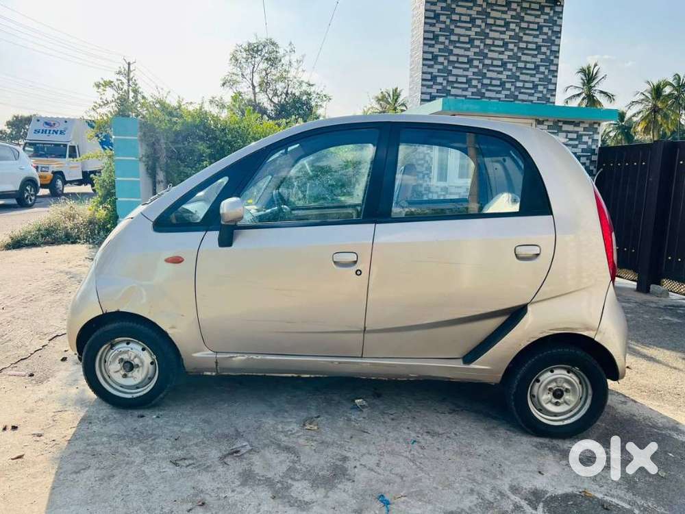 Tata Nano Xe, 2012, Petrol