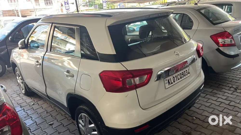 Maruti Brezza Vxi