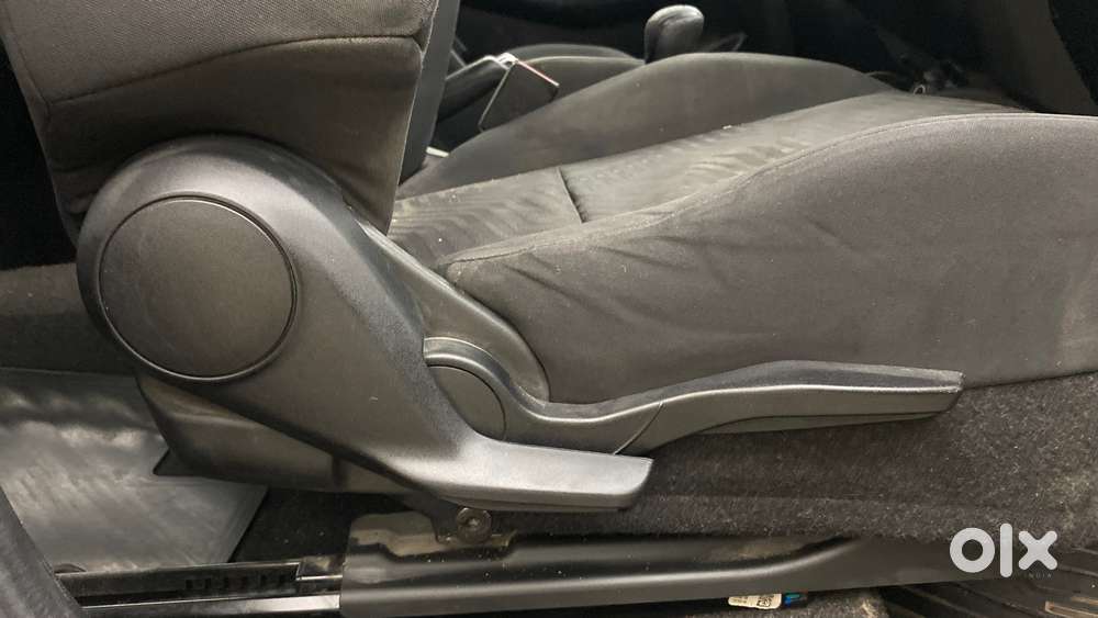 Maruti Suzuki Swift Amt Vxi, 2018, Petrol