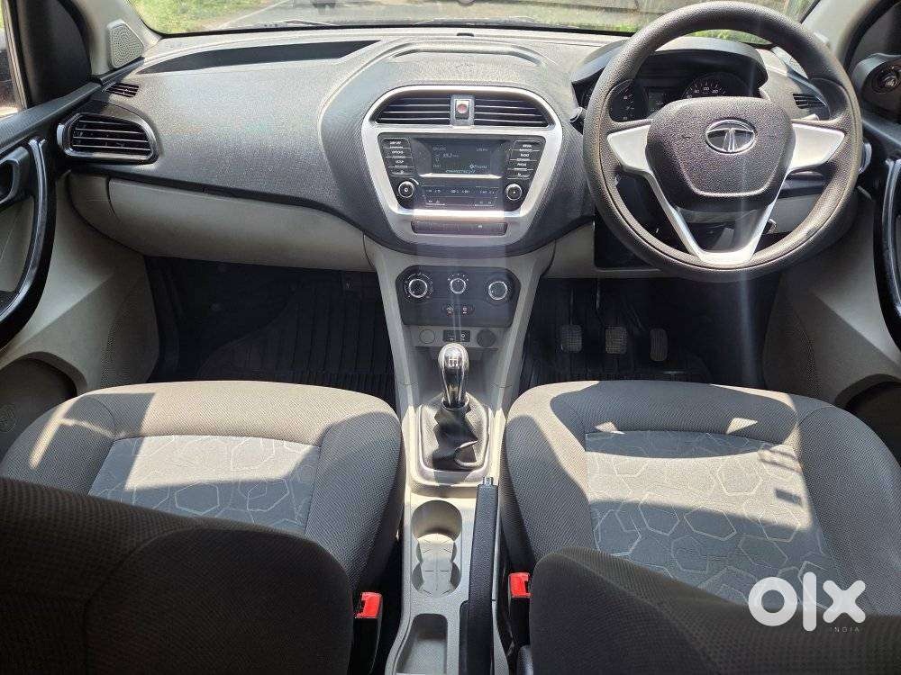 Tata Tiago 1.2 Revotron Xt, 2017, Petrol