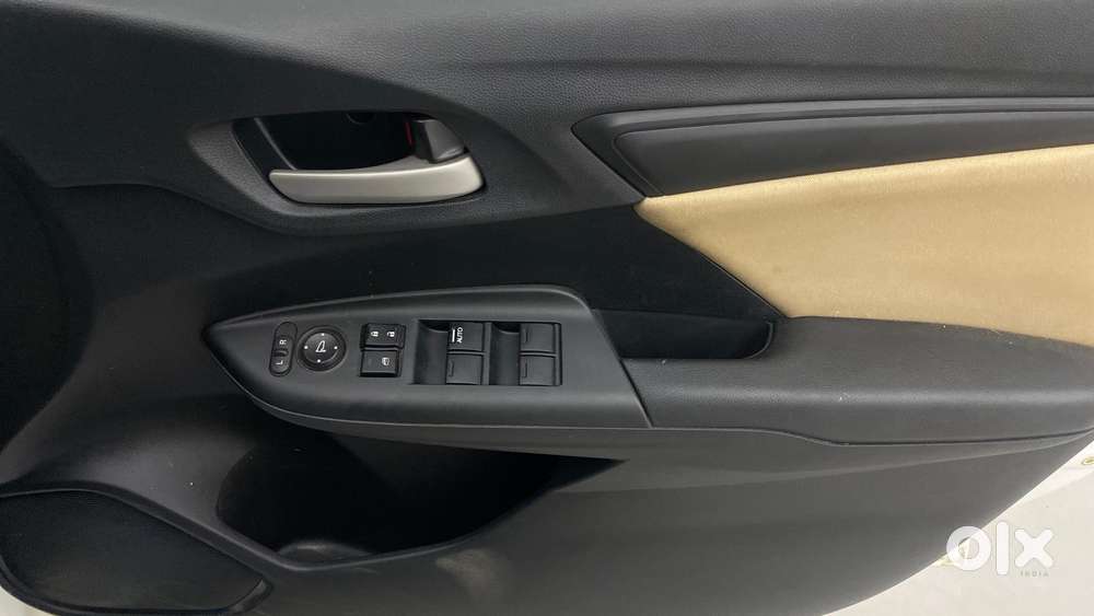 Honda Jazz V Cvt, 2022, Petrol
