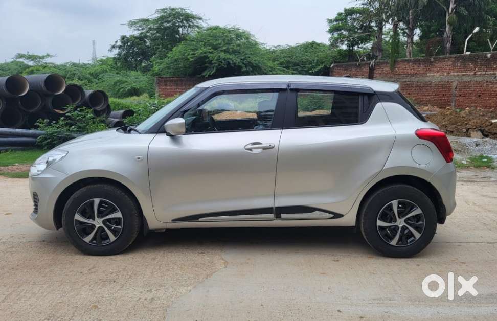 Maruti Suzuki Swift Lxi Option, 2022, Petrol