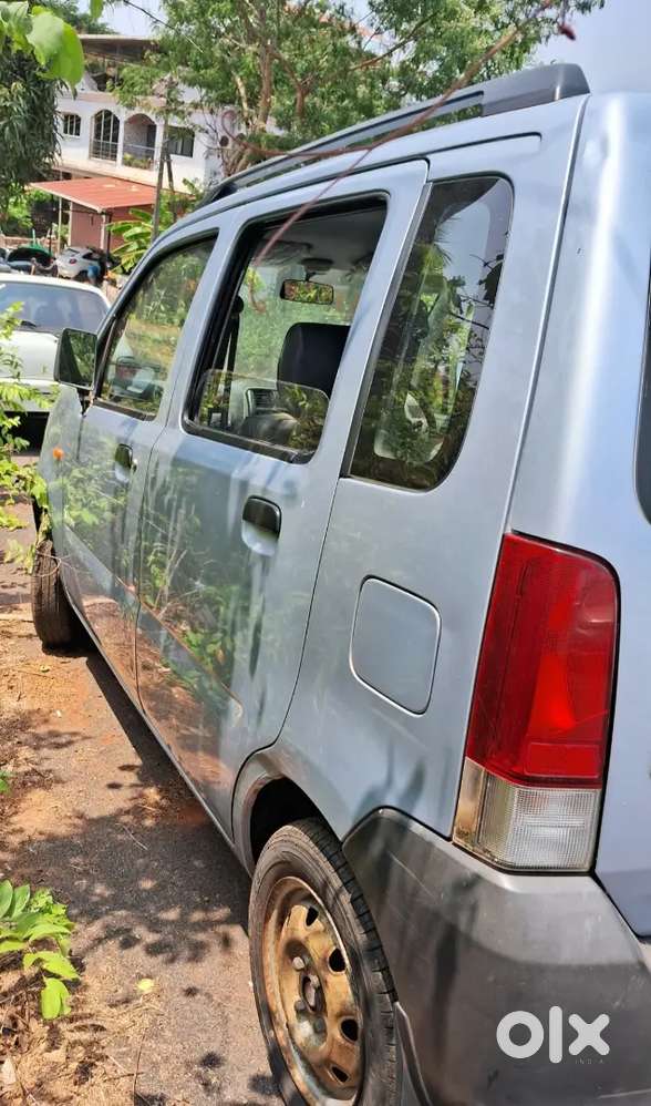 Wagonr Lxi 2003