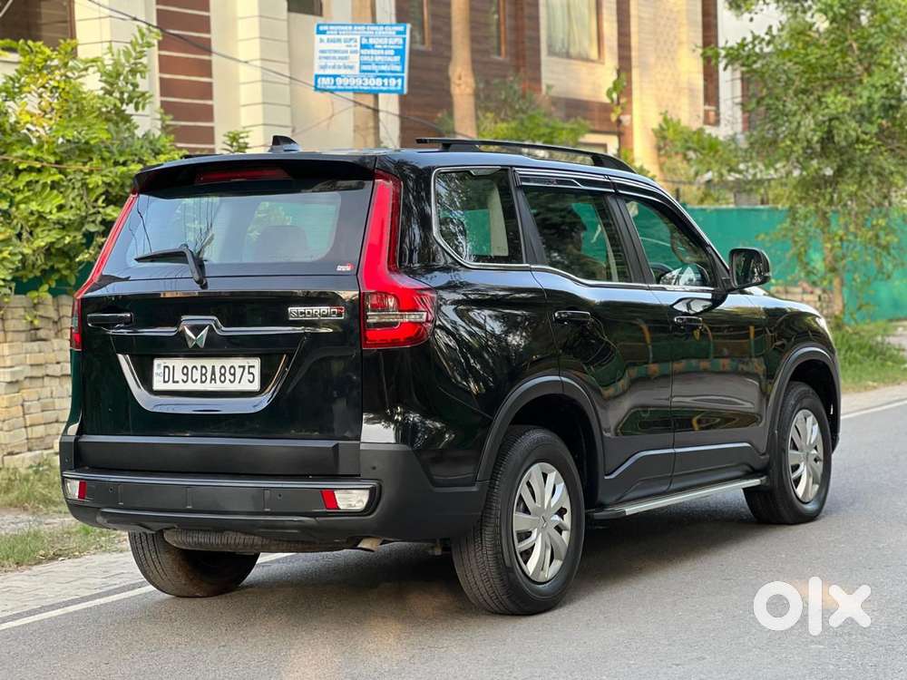 Mahindra Scorpio N Z4 Petrol Mt 7 Str (e), 2023, Petrol