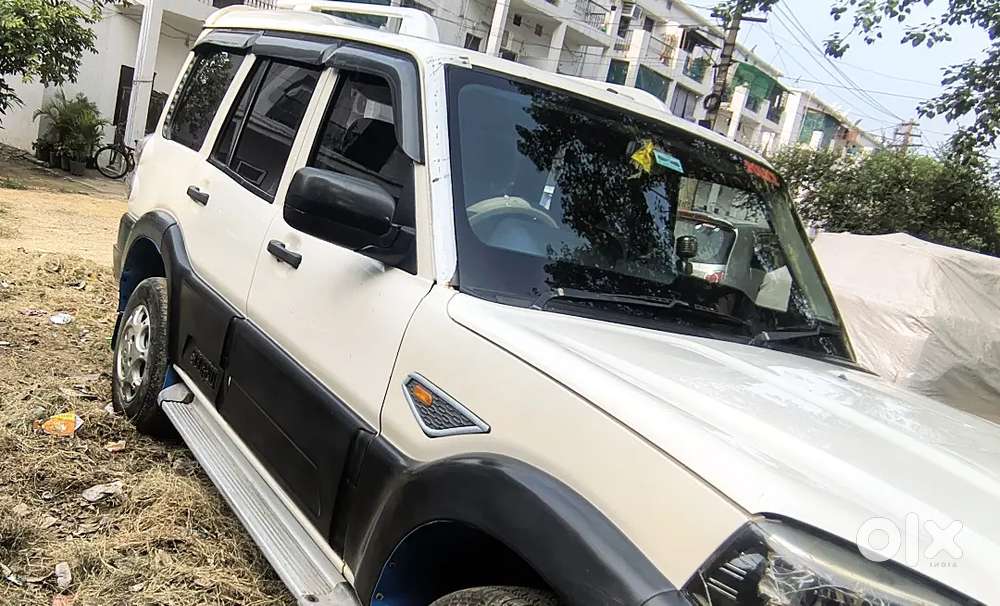 Mahindra Scorpio 2015 Diesel 9 Str