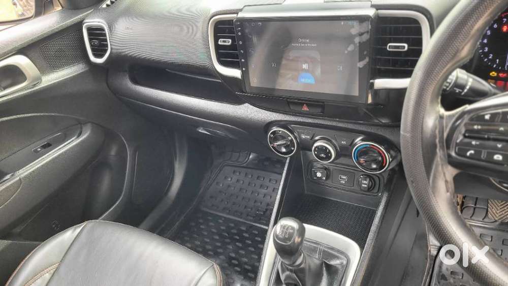 Hyundai Venue S 1.2 Petrol, 2020, Petrol