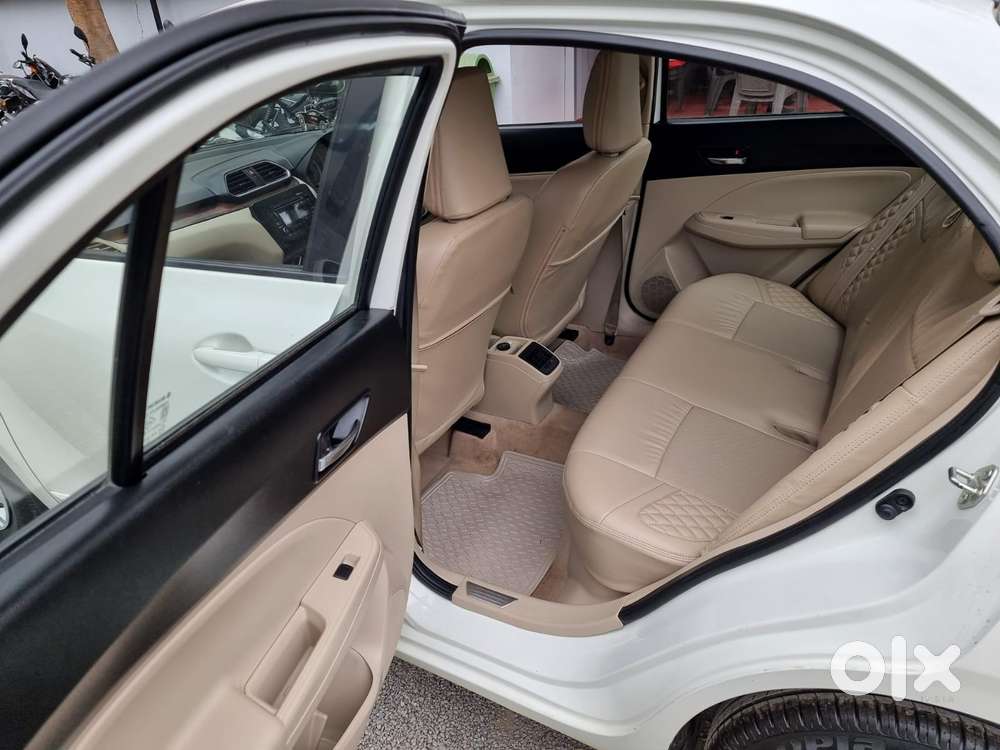 Maruti Suzuki Swift Dzire Vxi Optional, 2020, Petrol
