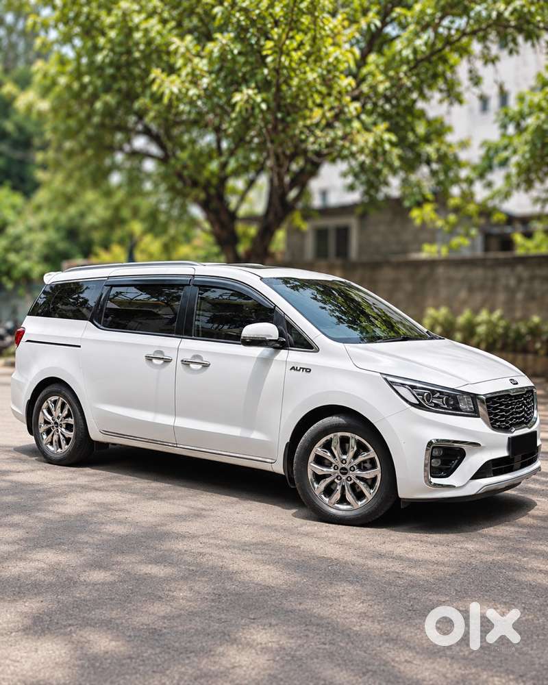 Kia Carnival Limousine 2021