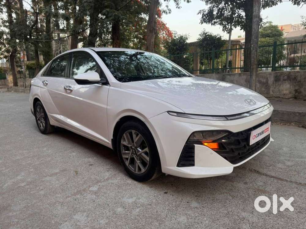 Hyundai Verna 1.5 Sx Petrol Mt, 2023, Petrol