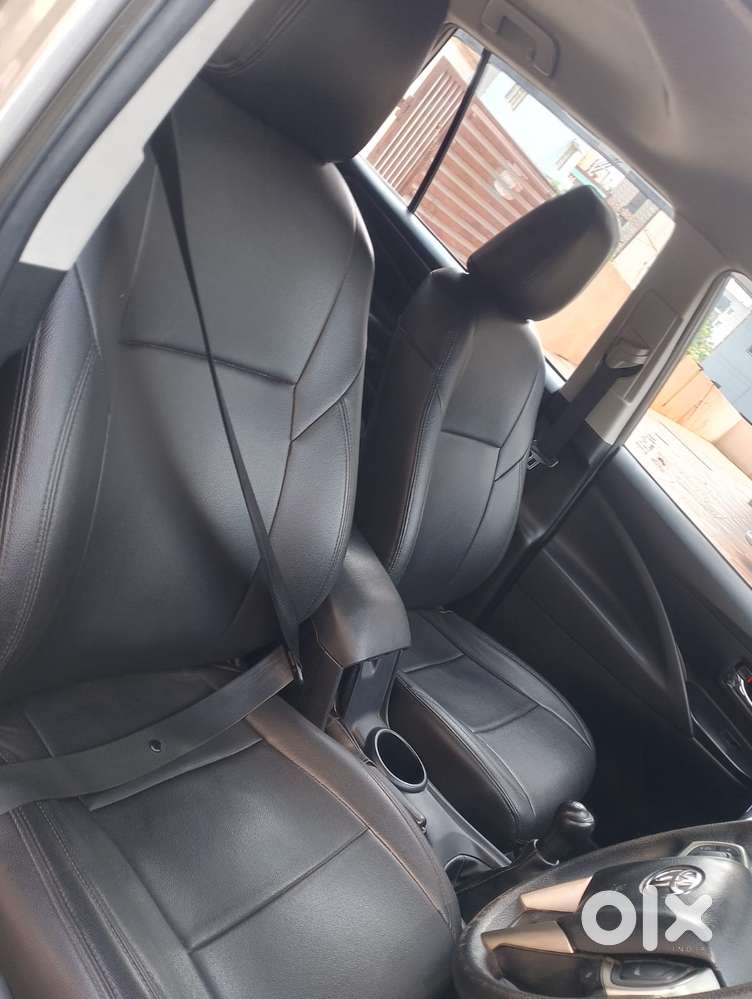 Toyota Innova Crysta 2.4 G Plus Mt 7 Str, 2021, Diesel