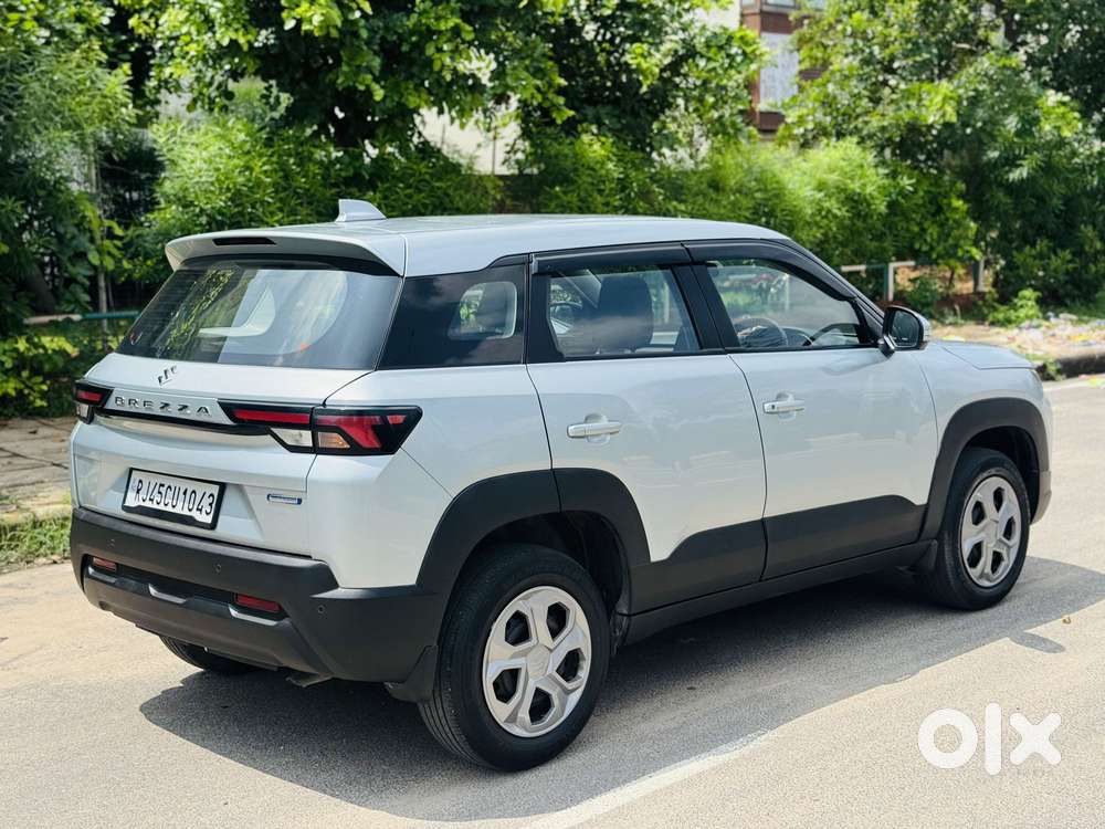 Maruti Suzuki Brezza 1.5 Vxi Smart Hybrid, 2022, Petrol