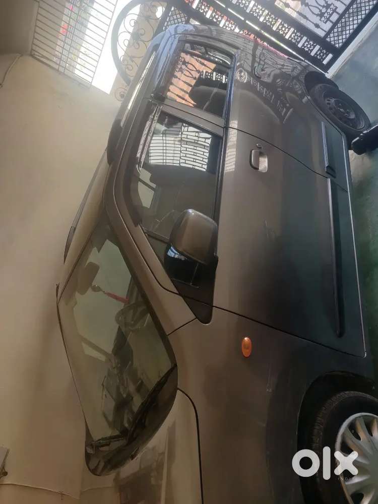 Best Condition With 3year Gurantee Battery And New Tyre Bridgestone