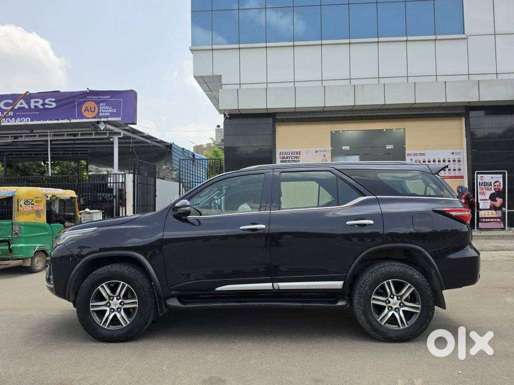 Toyota Fortuner 3.0 4x2 Automatic, 2023, Diesel