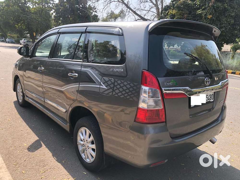 Toyota Innova 2.5 Zx 7 Str Bs-iv, 2014, Diesel