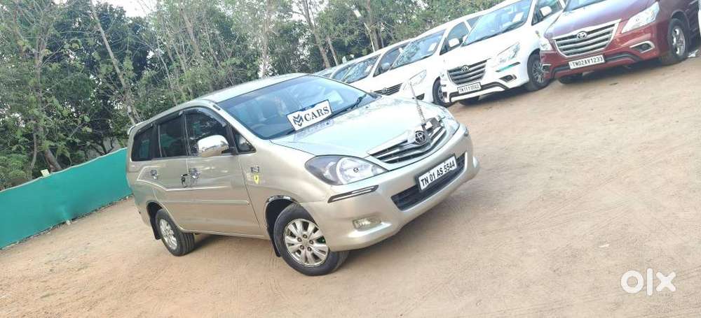 Toyota Innova 2.5 V 7 Str, 2012, Diesel