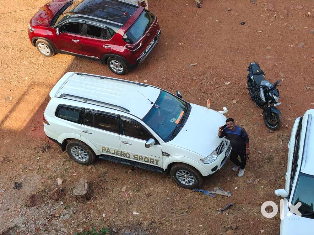 Mitsubishi Pajero Sport 2012