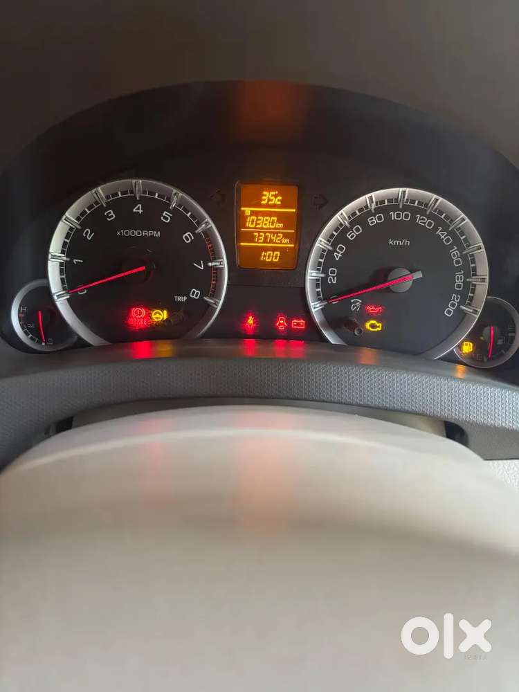 Maruti Suzuki Ertiga Zxi Cng 2013