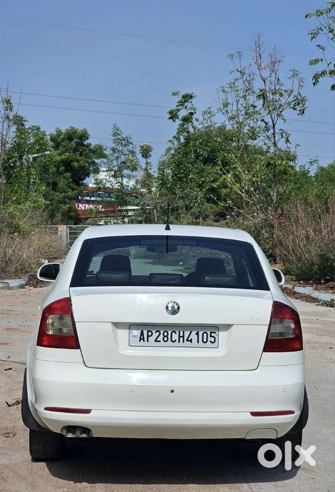 Skoda Laura 2.0 Elegance Tdi Cr, 2012, Diesel