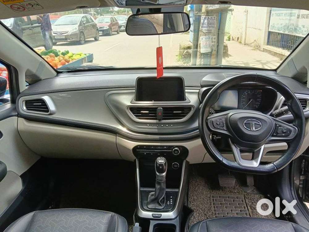 Tata Altroz Xz Plus (s), 2022, Petrol