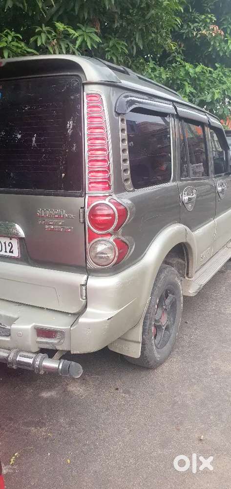 Mahindra Scorpio 2009 Diesel Well Maintained