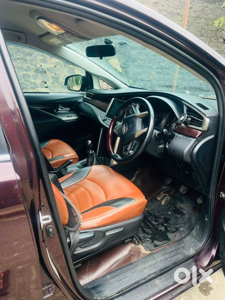 Toyota Innova Crysta 2.4 2016 Diesel Manual