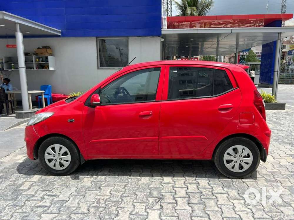 Hyundai I10 Sportz At, 2011, Petrol