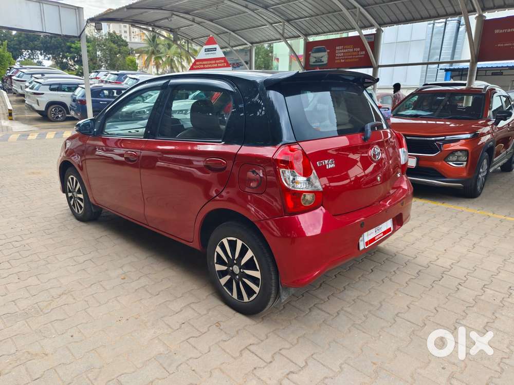 Toyota Etios Liva Vx Dual Tone, 2019, Petrol