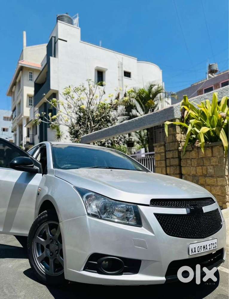 Chevrolet Cruze 2012 Diesel 87000 Km Driven Well Maintained Neat