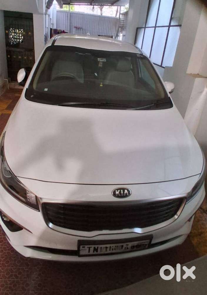 Kia Carnival Premium, 2021, Diesel