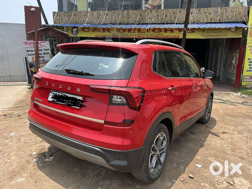 Skoda Kushaq 1.0 Tsi Style, 2022, Petrol