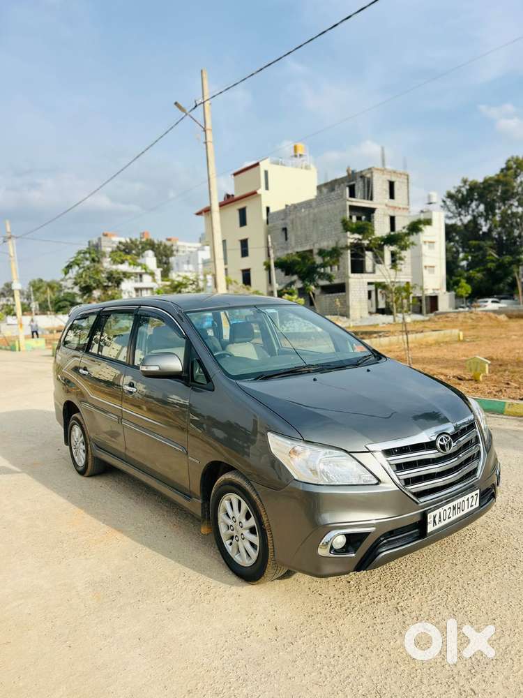 Toyota Innova 2.5 Vx 8 Str Bs-iii, 2012, Diesel