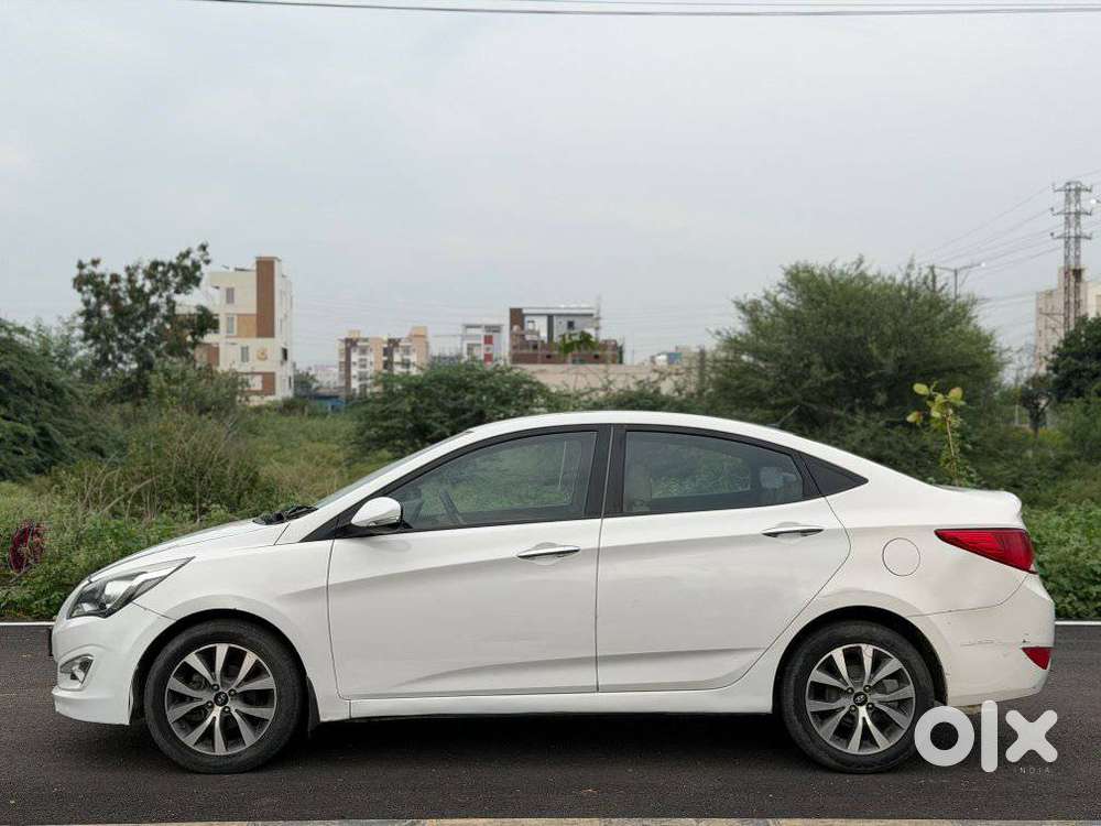 Hyundai Verna 1.6 S (o) Crdi, 2015, Diesel