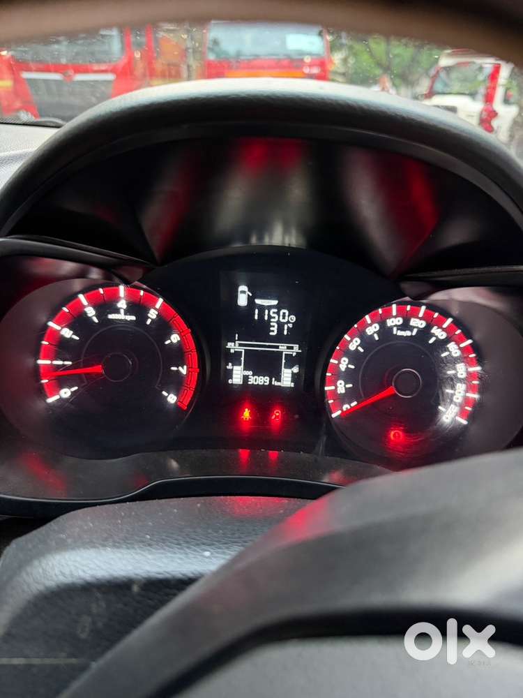 Mahindra Petrol Car 2022