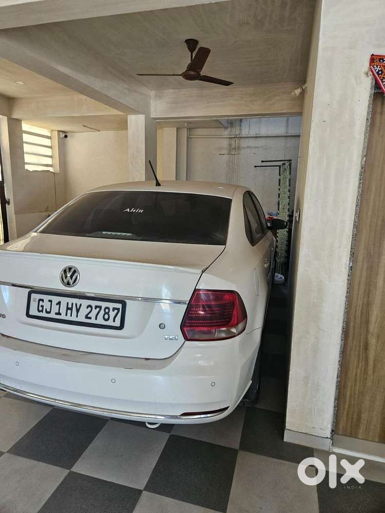 Volkswagen Automatic 2018 Petrol
