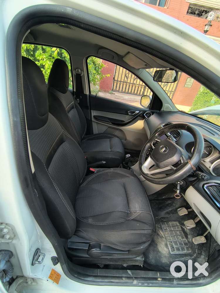Tata Tiago 1.2 Revotron Xz, 2016, Petrol