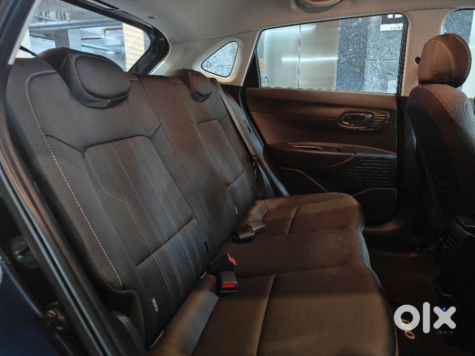 Hyundai New I20 1.2 Asta Ivt, 2021, Petrol