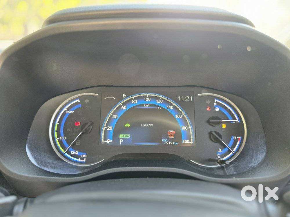 Toyota Innova Hycross 2.0 Zx (o) Hybrid 7 Str, 2024, Petrol