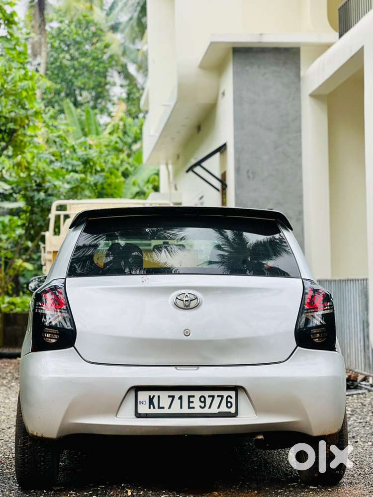 Toyota Etios Liva 2015