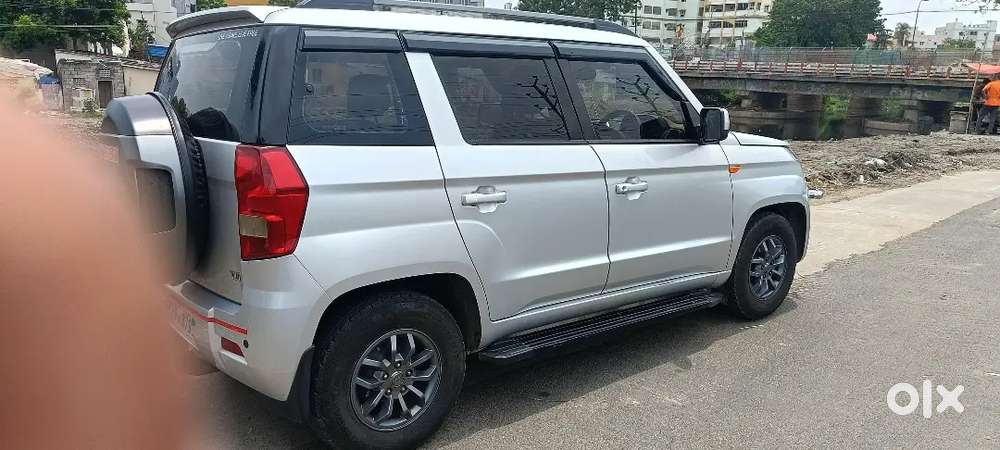 Mahindra Tuv 300 2019