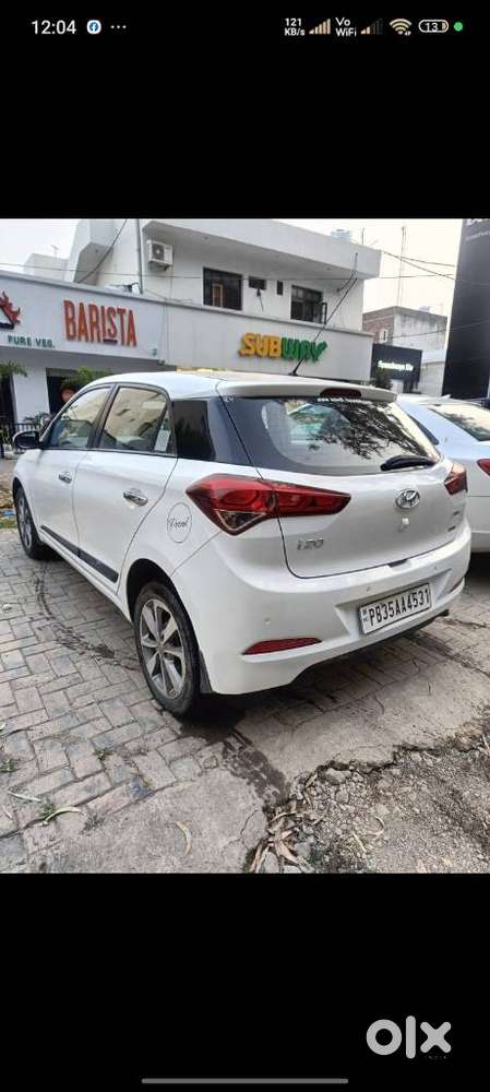 Hyundai I20 Petrol Asta Option, 2017, Petrol