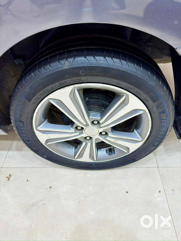 Hyundai Verna Sx(o) Petrol At, 2017, Petrol