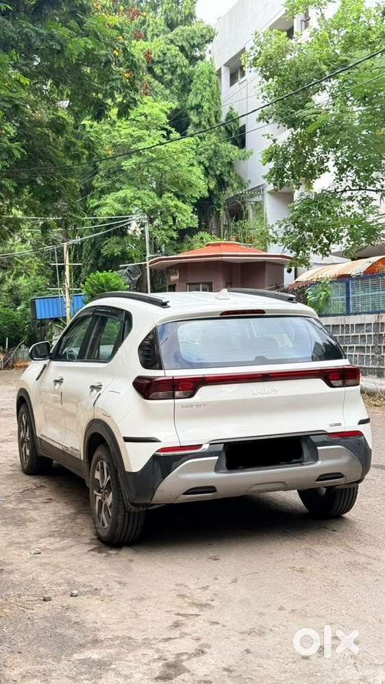 Kia Sonet Petrol 2023