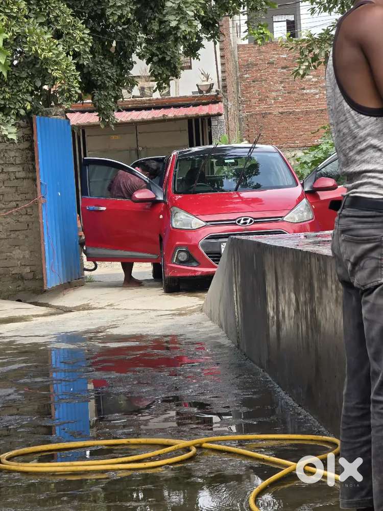 Hyundai Xcent 2016 Petrol  93k Km  Manual  Excellent Condition