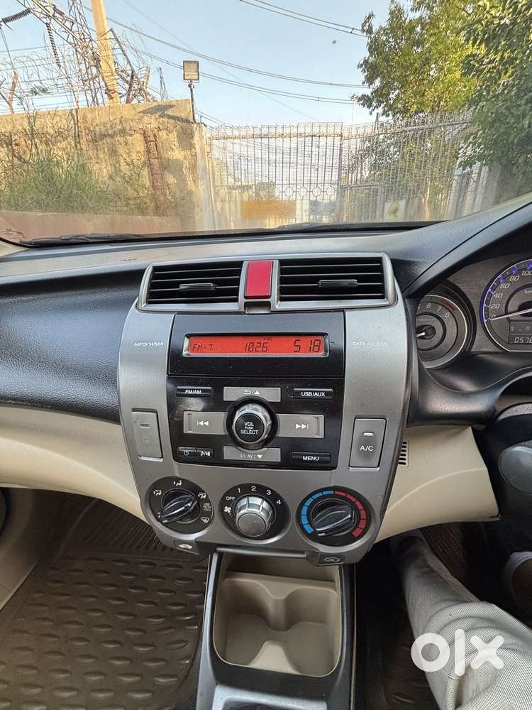 Honda City 2011-2013 E, 2012, Petrol