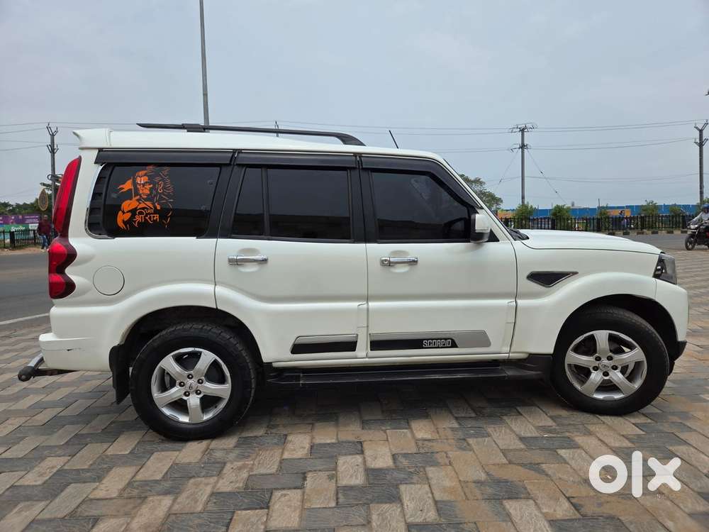 Mahindra Scorpio S11 Mt 7s, 2021, Diesel