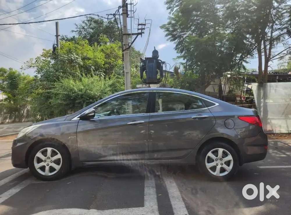 Hyundai Verna 2012 Petrol 97000 Km Driven