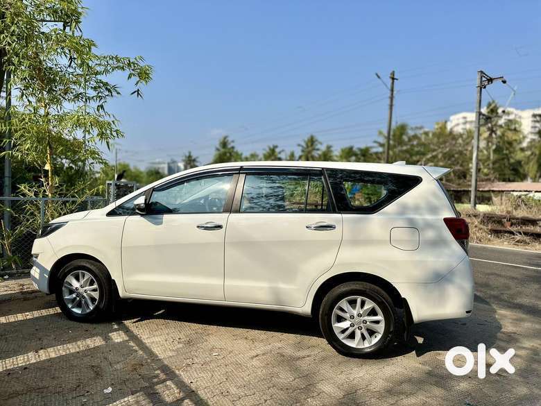 Toyota Innova Crysta [2020-ongoing] 2.4 Gx At 7 Str, 2020, Diesel