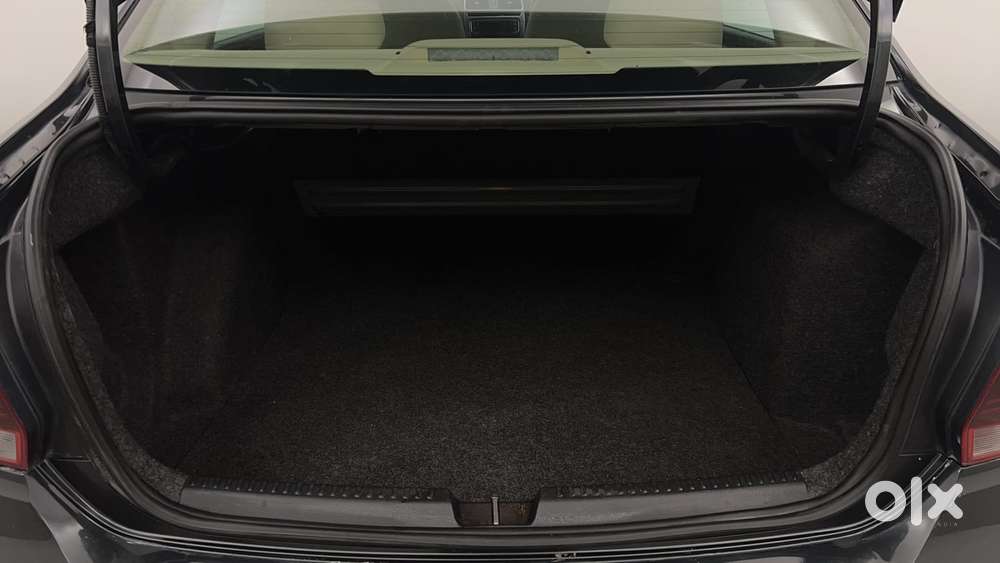 Volkswagen Vento 1.6 Highline, 2022, Petrol