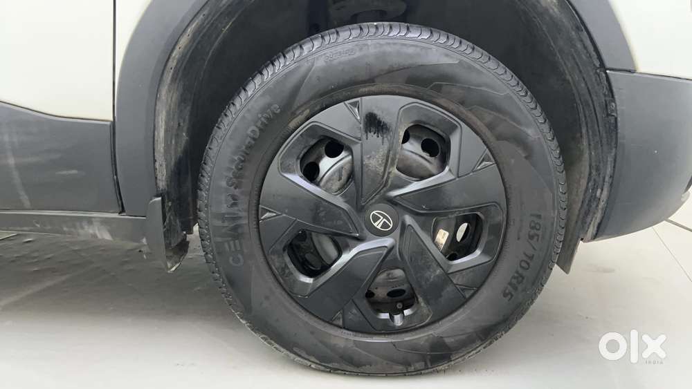 Tata Punch 1.2 Revotron Adventure Rhythm Pack Mt, 2024, Petrol